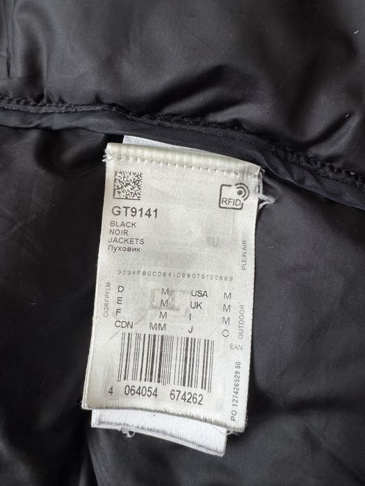 Мужской пуховик Adidas оригинал.