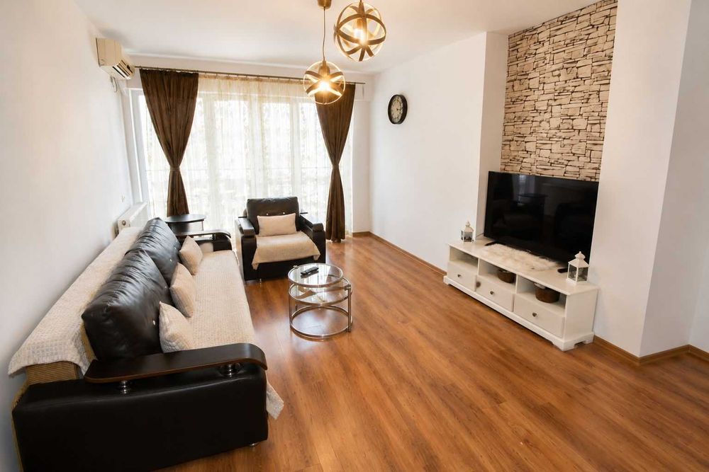 Cazare Heart of Summerland Mamaia Vedere la Mare 2 min Plaja aproape de Loft Nuba si Fratelli