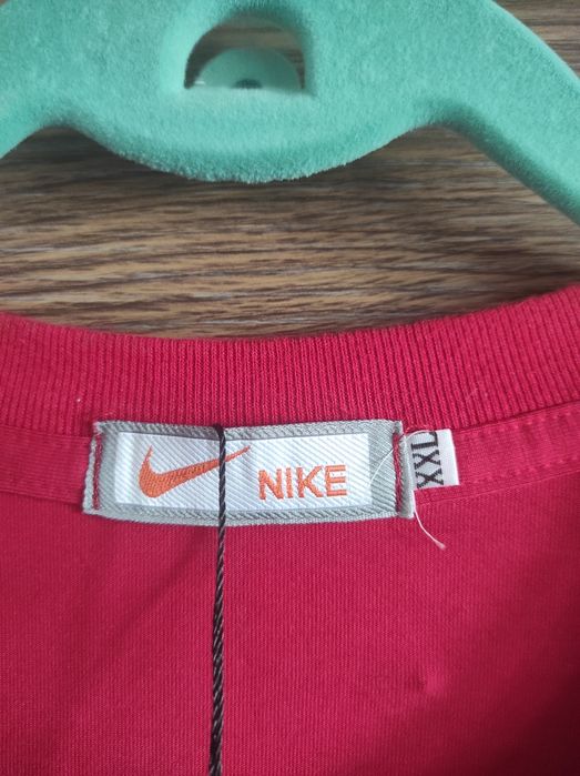 Мъжка тениска червена Nike