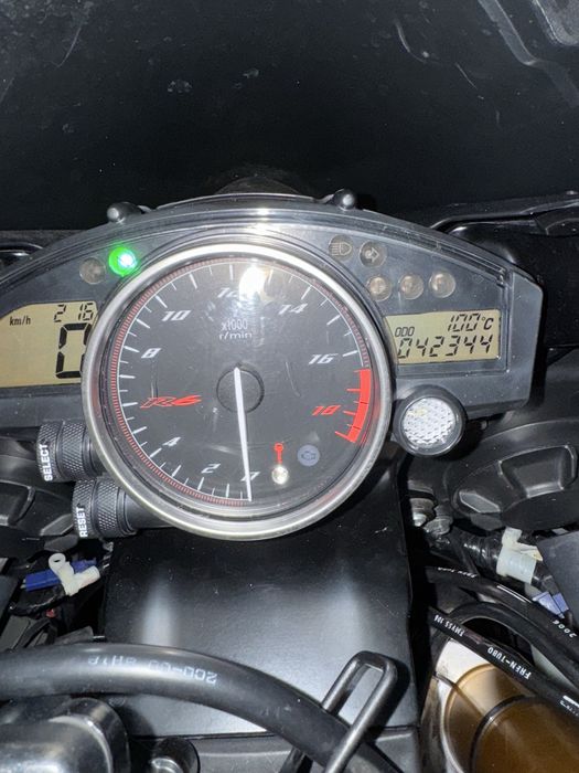 Yamaha r6  2016