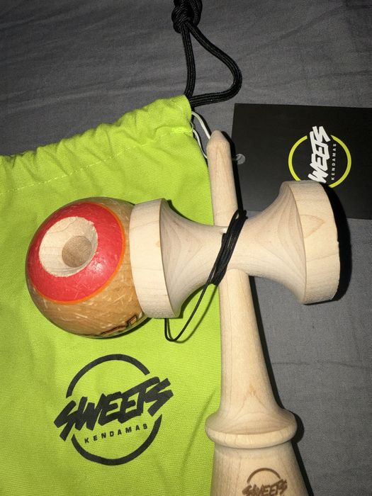 Kendama Sweets Broken Shape + Tama Krom pro Rolf