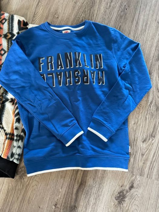 Продам детские вещи