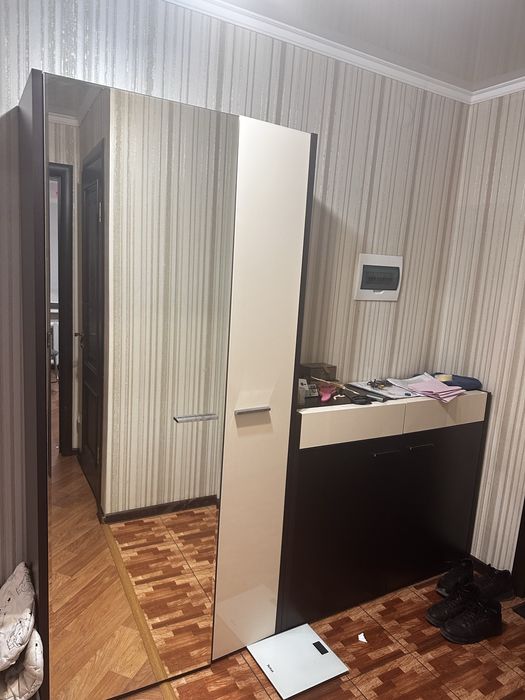 Обувница очень вместительная