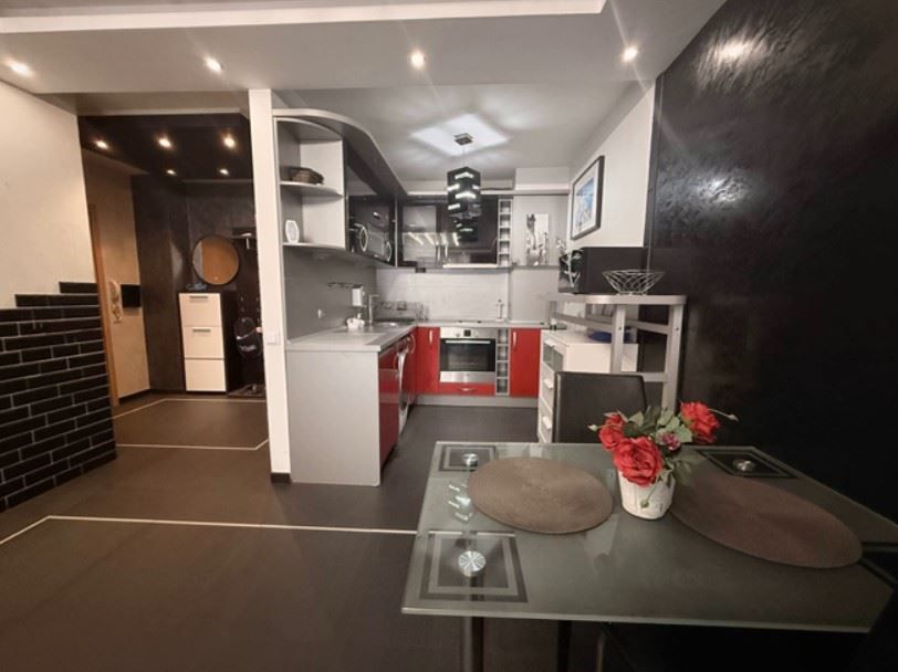 Дава се под наем Тристаен апартамент в София, Драгалевци - 90 кв.м за 746.64 € - Снимка #2