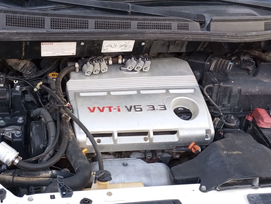 Тойота Сиенна 2004