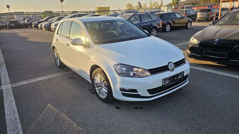 Vând Volkswagen Golf VII – Ediție CUP