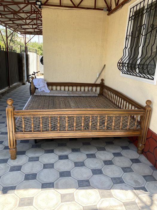 Топчан тапчан