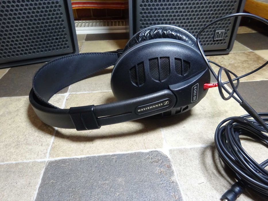 Casti audio vintage SENNHEISER HD 530 II Campulung • OLX.ro