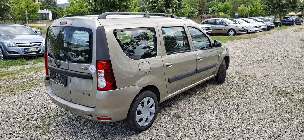 Dacia Logan MCV facelift Laureate, motor 1,5 dci,euro5,an fab 2012,90 cp