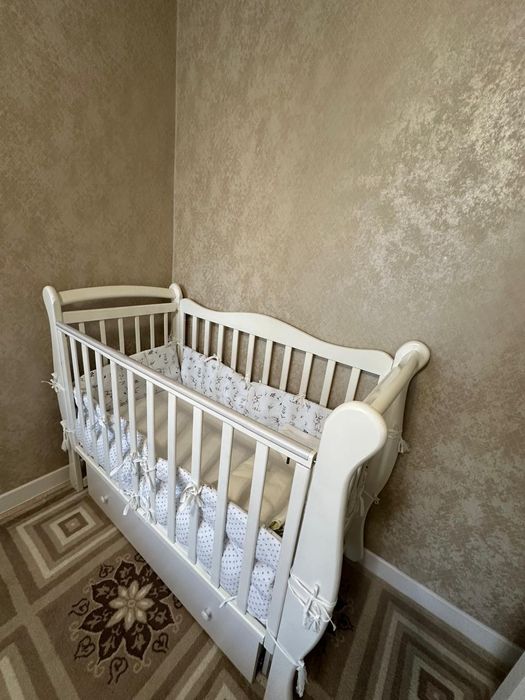 Продам детскую кровать