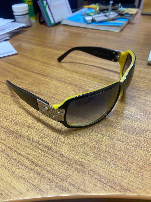 Очки солнцезащитные Versace