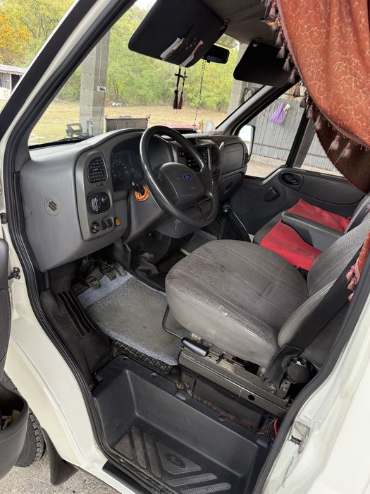 FORD Transit 0 — imagine 3