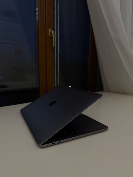 MacBook 13 2022 | M2