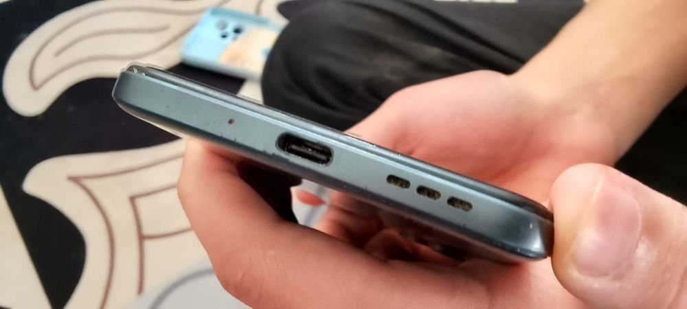 Поко x5 5G с гарянтя