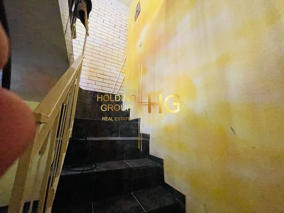 Продава се Магазин в Варна, Червен площад - 45 кв.м за 1665 €/кв.м - Снимка #2