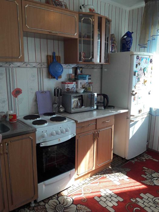 Продам 2-х комн. ул. Камзина, 57