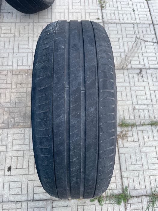 Продам летние шины R17