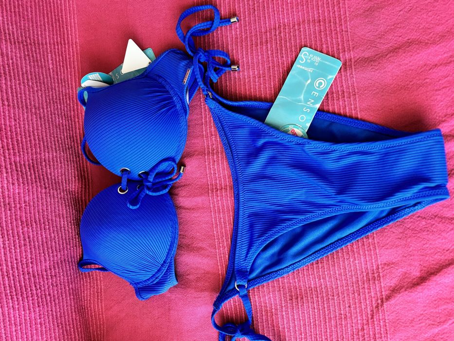 Бански 2 части в турско синьо