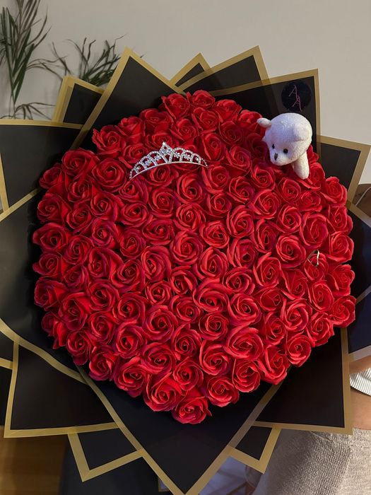 Buchet trandafiri săpun/ glitter sclipici initiala model