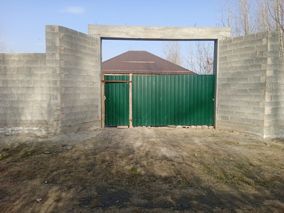 Uy sotiladi manzil Jomboy tumani Kattaqishloq