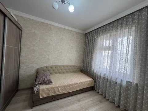 "Yakkasaroy Qushbegi 5xonali kvartira 105m2. Sotiladi 8/9 "
