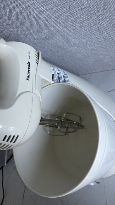 Продается миксер Panasonic MK-GB1