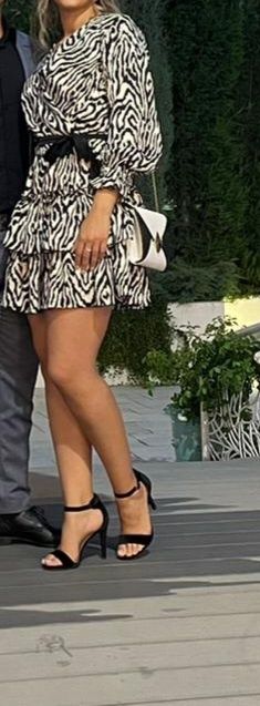 Rochie scurta evenimente