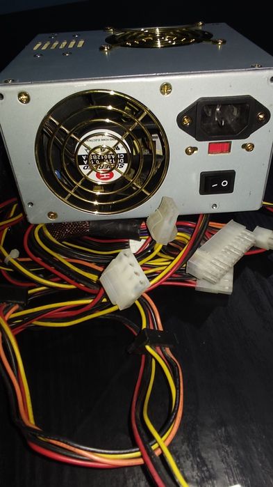 Продам компьютерный блок питания БП