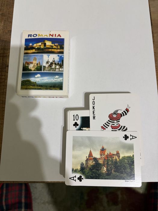 Vand carti de joc cu peisajele Romaniei