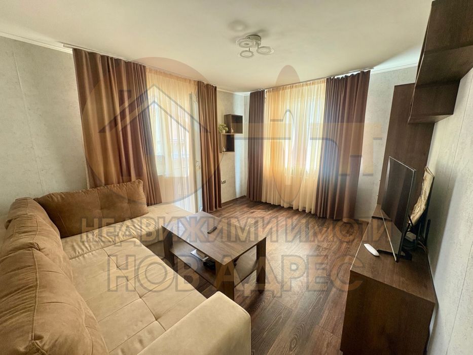Продава се Тристаен апартамент в Търговище, Боровец - 65 кв.м за 1020 €/кв.м - Снимка #1