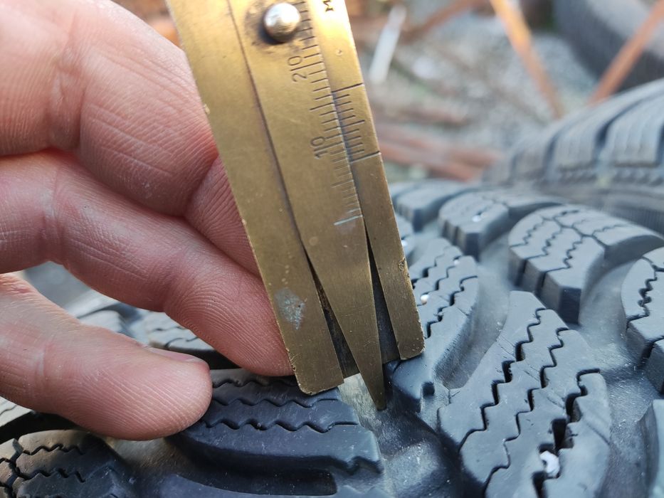 185/60/15 SAVA Eskimo