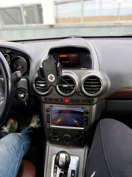 Vând Opel Antara