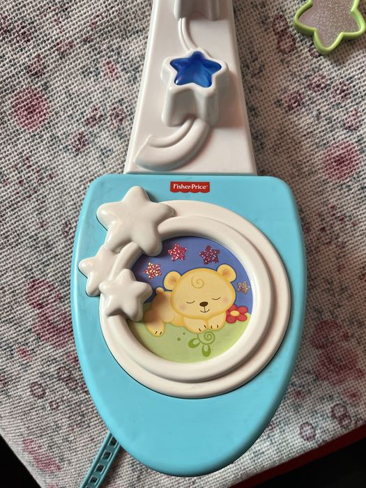 Fisherprice музикална играчка за кошара