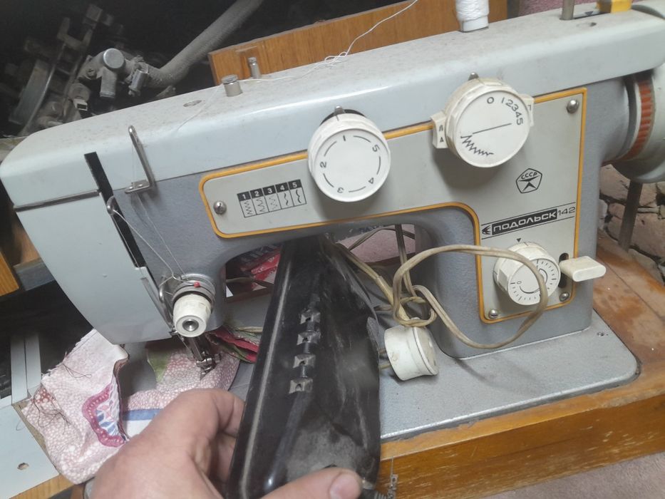 Швейная машина вторая в подарок