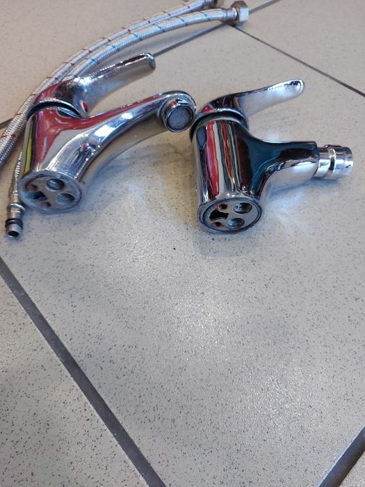 Baterii pt chiuveta și bideu