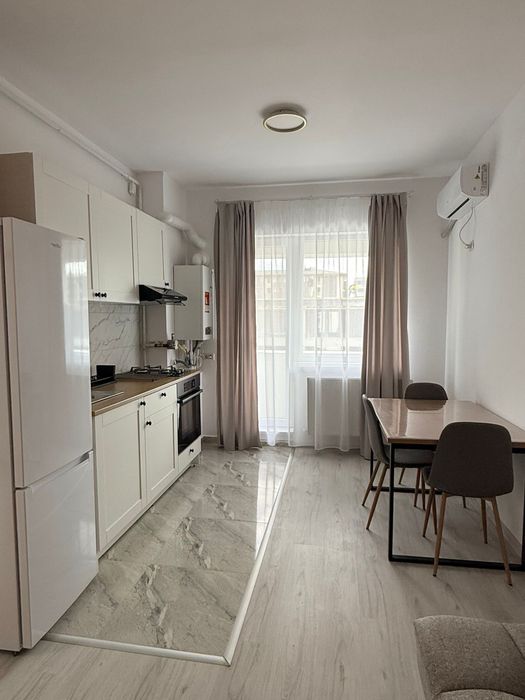 Inchiriez apartament ( studio ) , Weiner Palada ,Militari Residence.