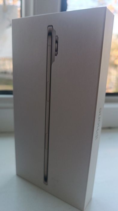 Iphone air e-sim (новый) light gold