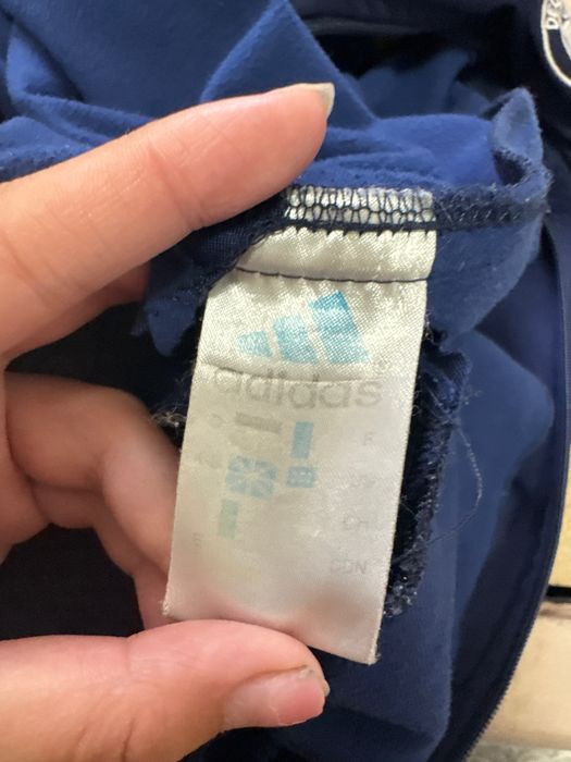 Продам оригинал адидас