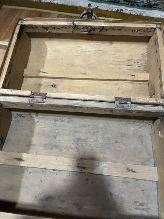 Старинный саквояж