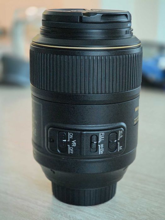 Nikon 105mm f/2.8G AF-S VR Micro – Impecabil – Portret & Macro
