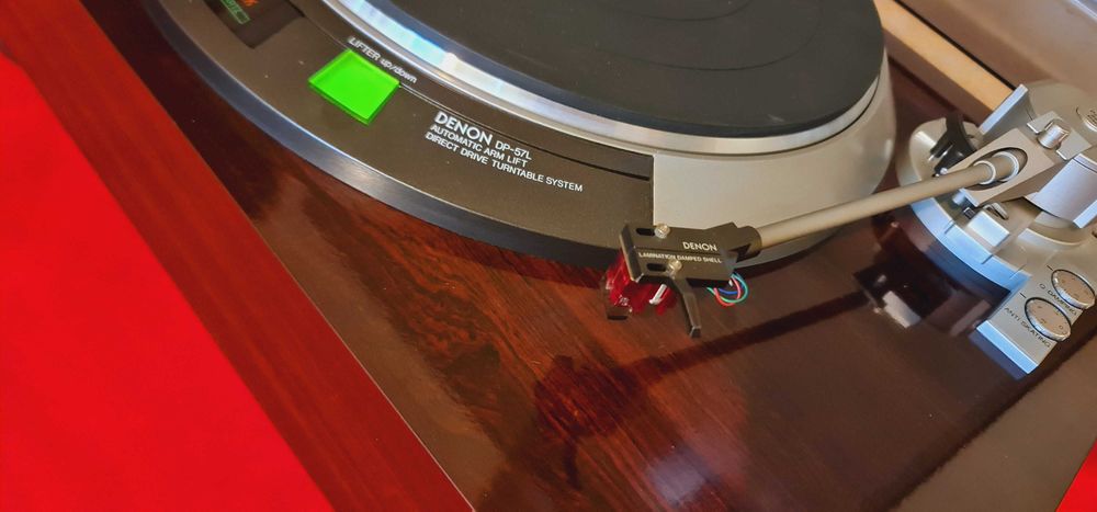 Denon DP-57L Servo-Controlled Direct-Drive Turntable