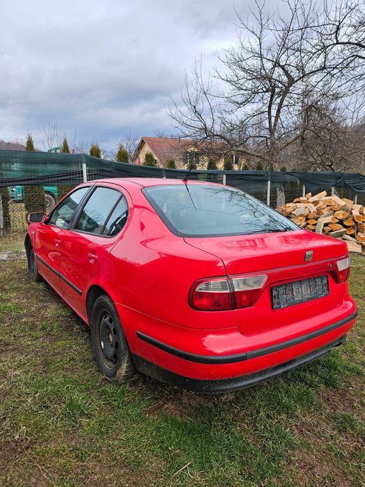 Seat Toledo – PENTRU PIESE / fără acte (negociabil)