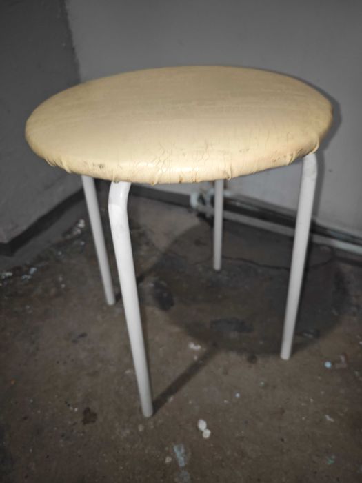 Табурет табуреты табуретка станция метро Москва