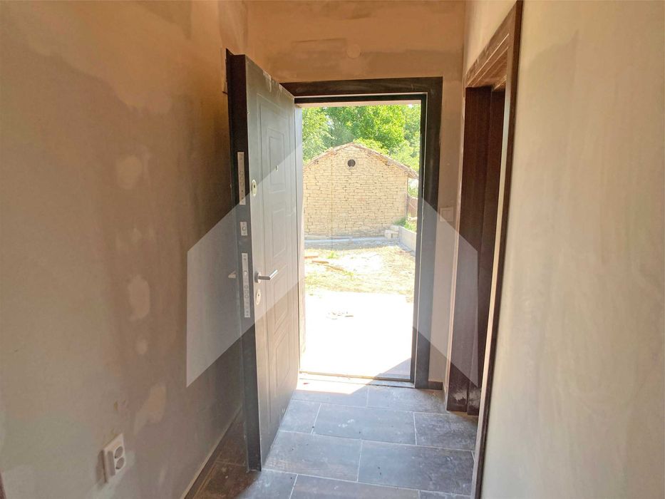 Продава се Къща в Нови пазар - 110 кв.м за 755 €/кв.м - Снимка #14