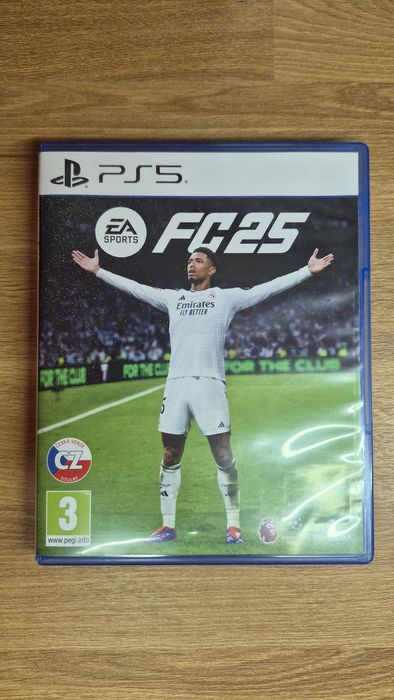 FC 25 pentru PS5 in stare impecabila