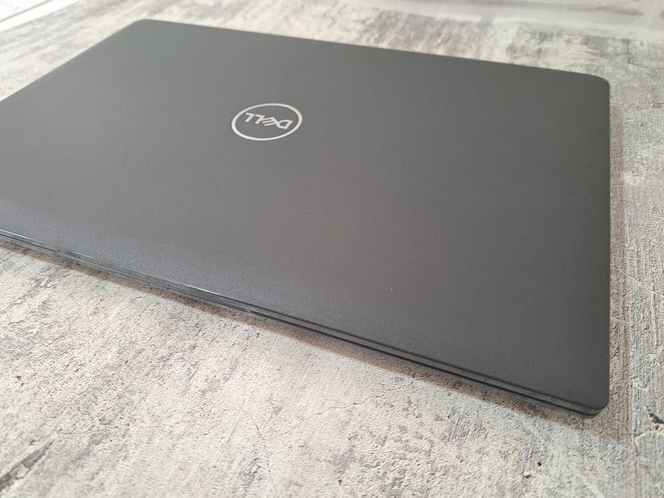 Продам ультрабук DELL LATITUDE 3520 (идеал)