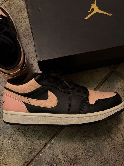 Jordan 1 Low Crimson Tint