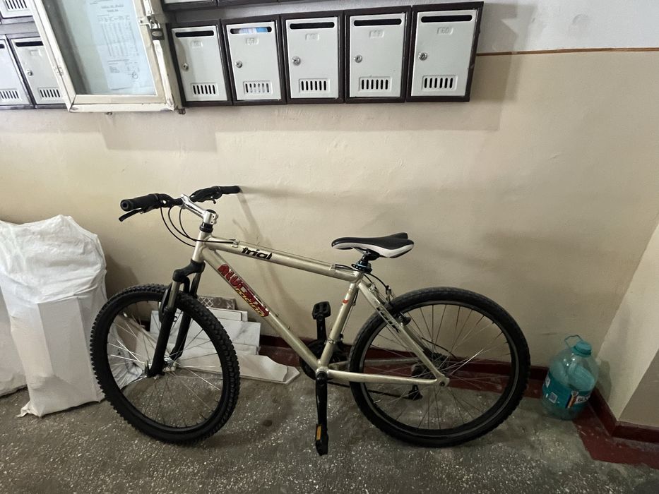 Bicicleta de vanzare