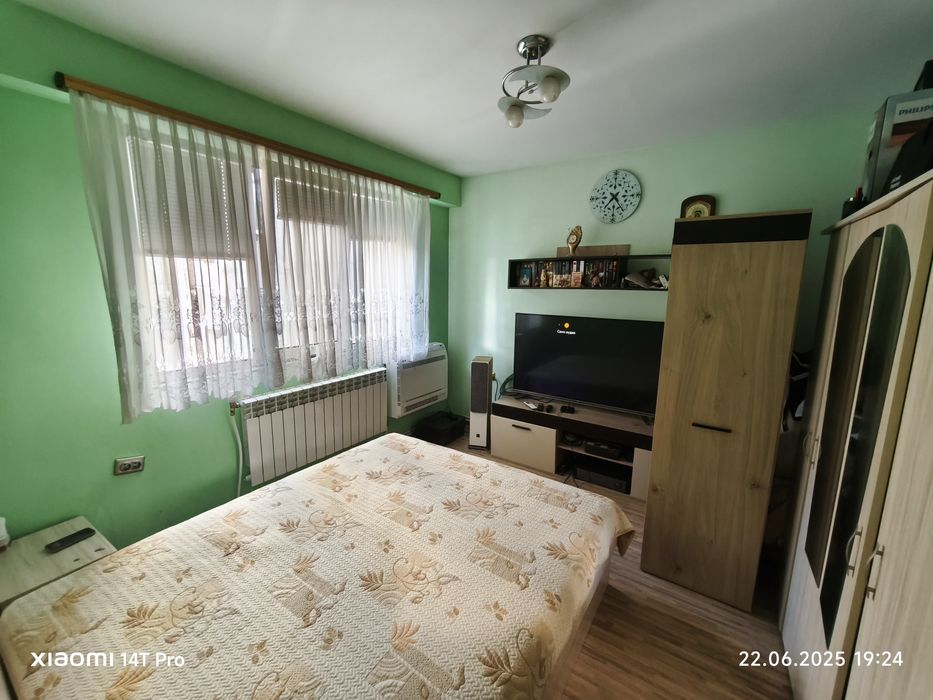 Продава се Двустаен апартамент в Разград, Орел - 62 кв.м за 1143 €/кв.м - Снимка #2