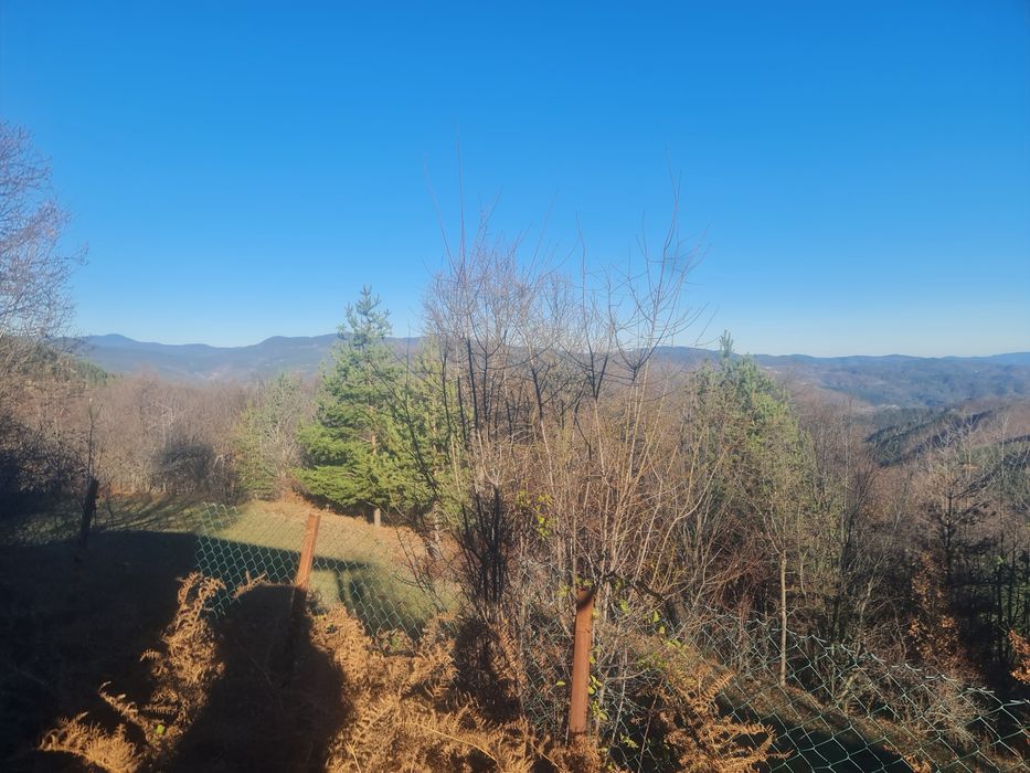 Продавам вила на 10 км.от Смолян